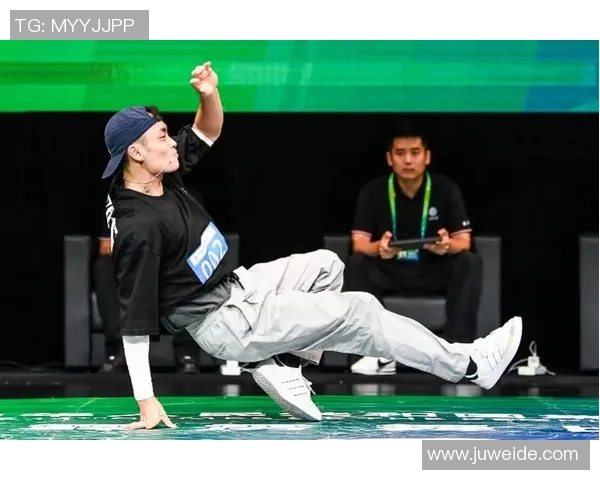 全国街舞大赛点评成都极限运动队战术表现的独特魅力与精彩瞬间分析